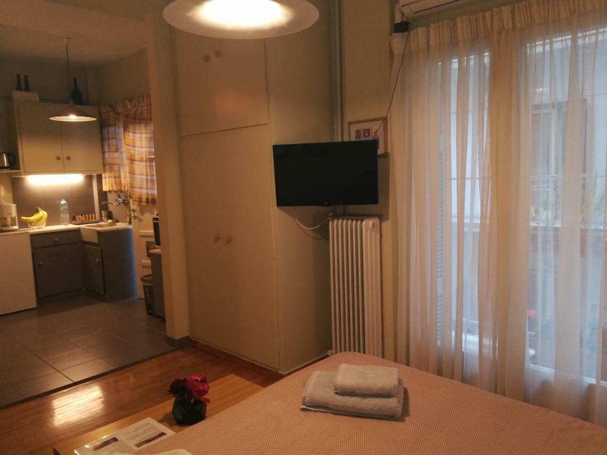 Koukaki Ideal Studio For 2 Athén Kültér fotó